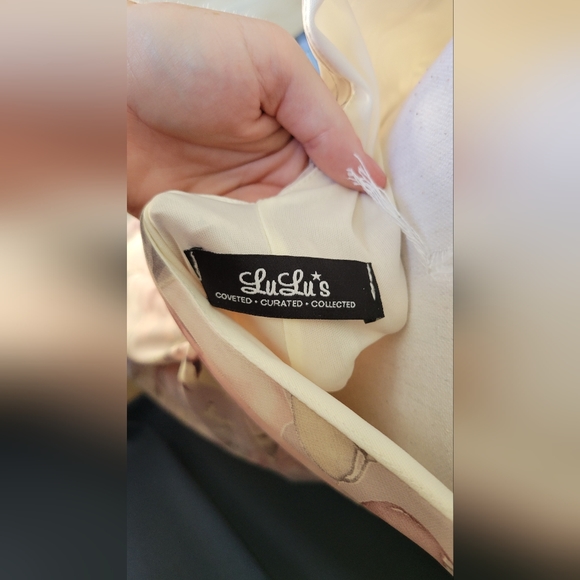 LULUS | Blush + Mauve Floral Maxi - Picture 16 of 16